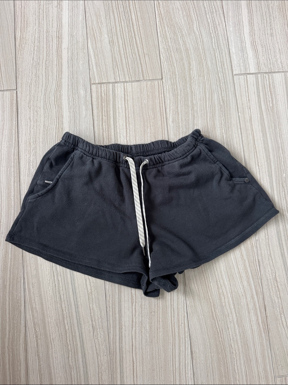 Vuori Black Everyday Athletic Drawstring Shorts